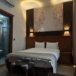 New House Hotel