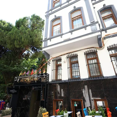Отель New House *