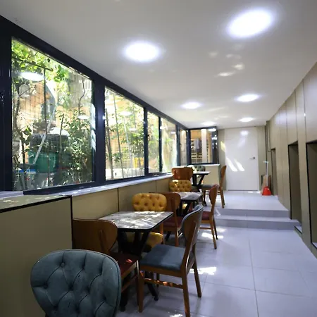 מלון New House