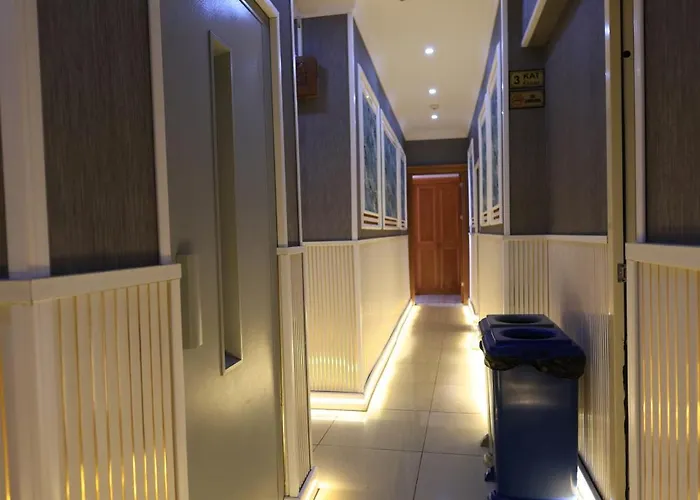 Отель New House